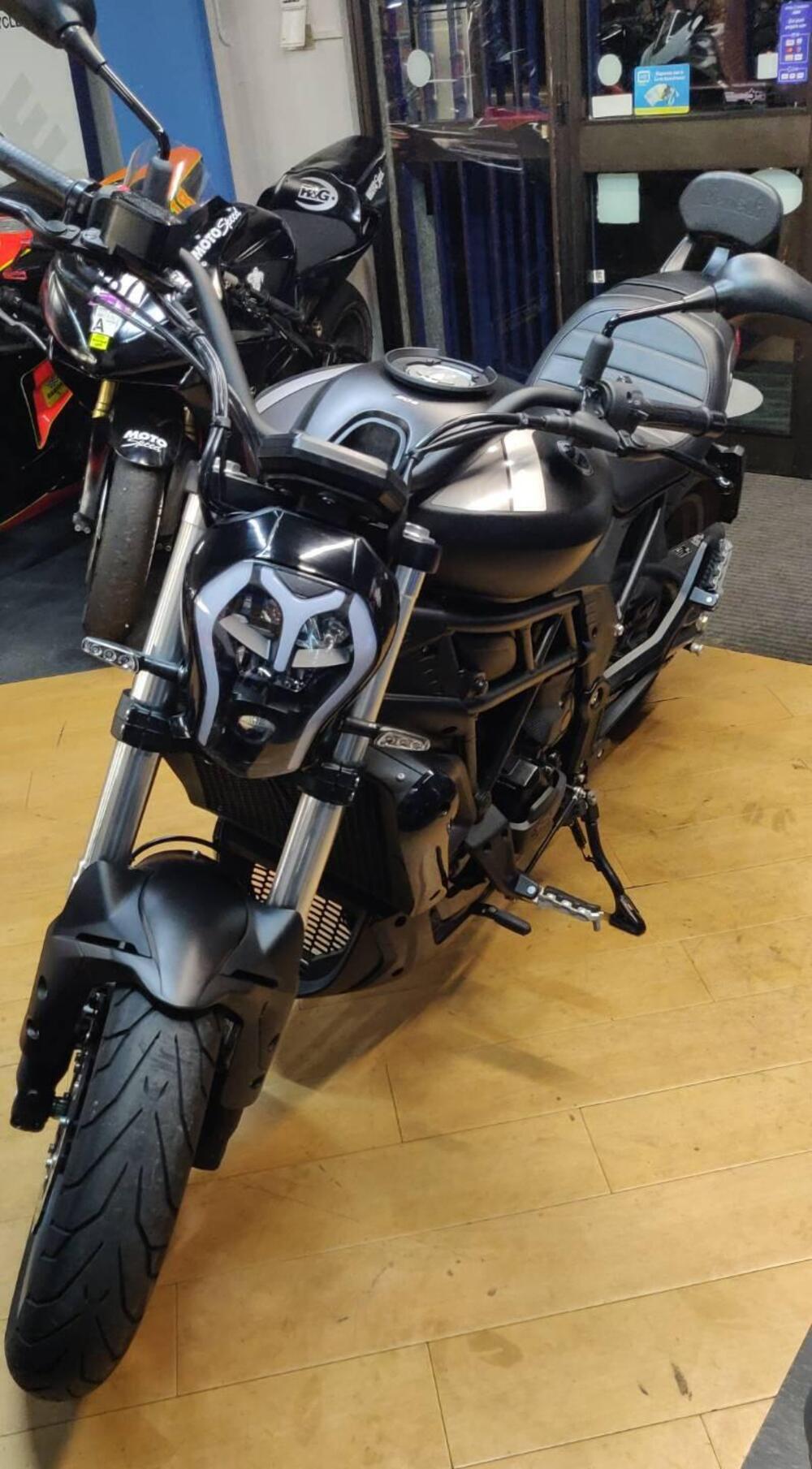 Benelli 502 C (2021 - 25) (6)