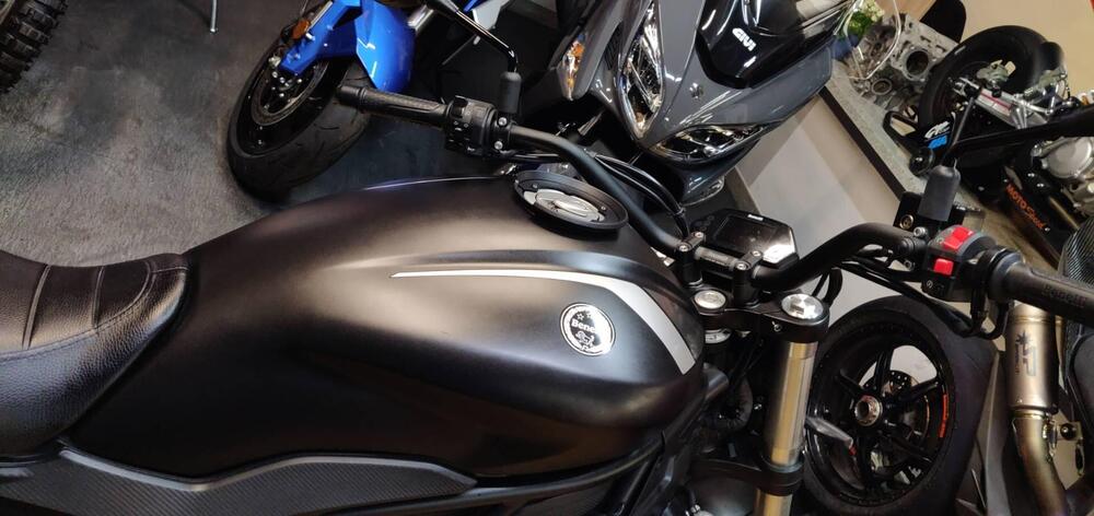 Benelli 502 C (2021 - 25) (8)