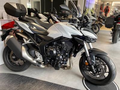 Honda CB 1000 Hornet (2025) nuova