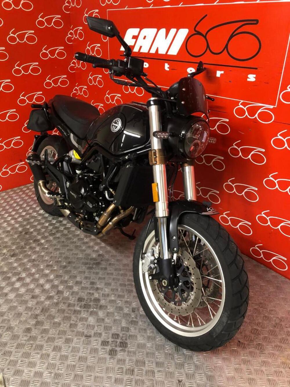 Benelli Leoncino 500 Trail (2021 - 26) (2)