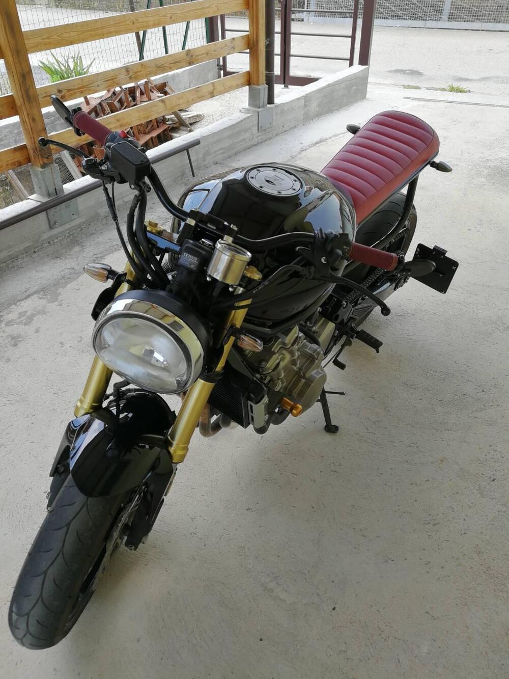 Honda Hornet 600 (2005 - 06) (4)