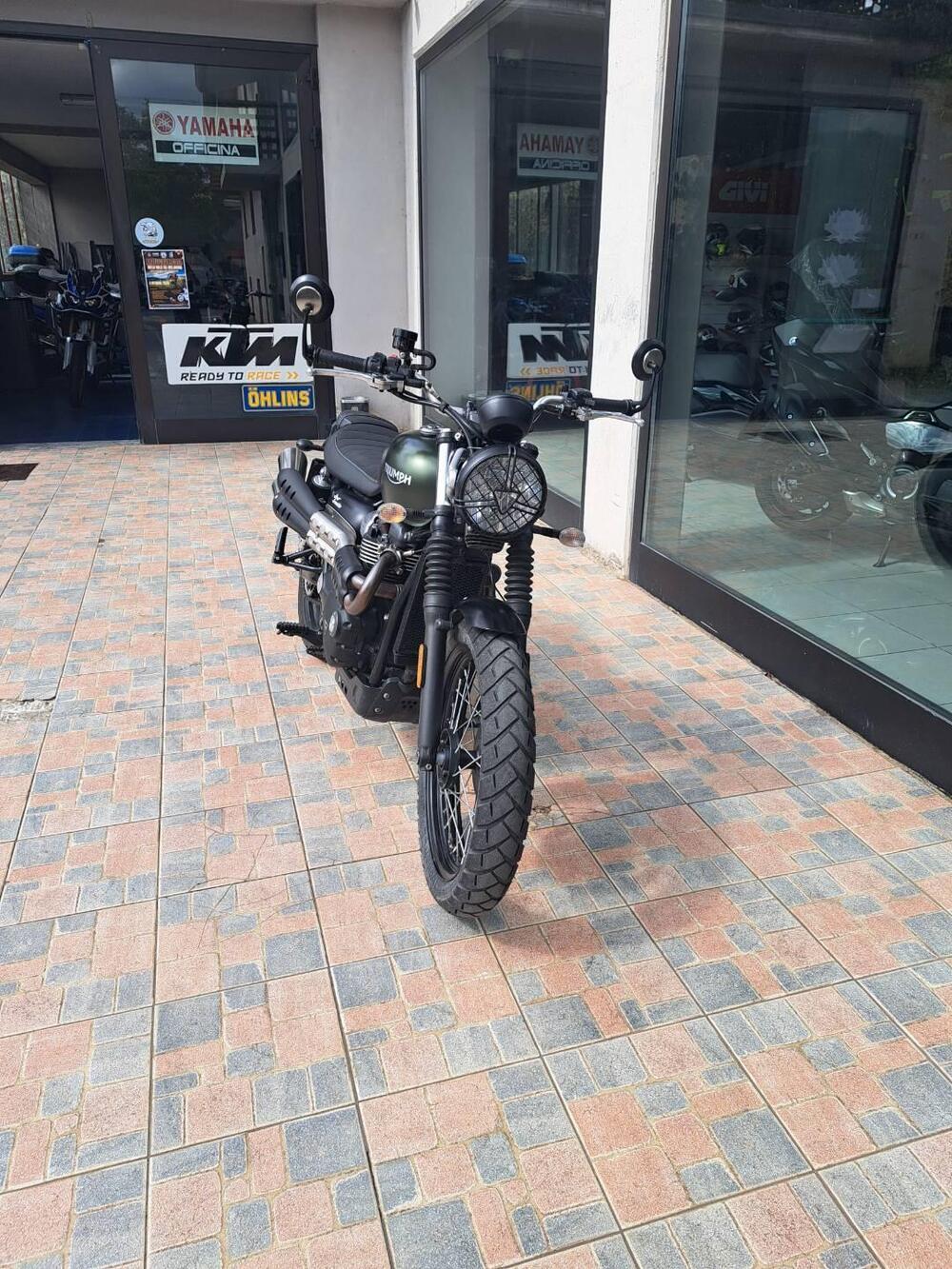 Triumph Street Scrambler 900 (2021 - 22) (3)