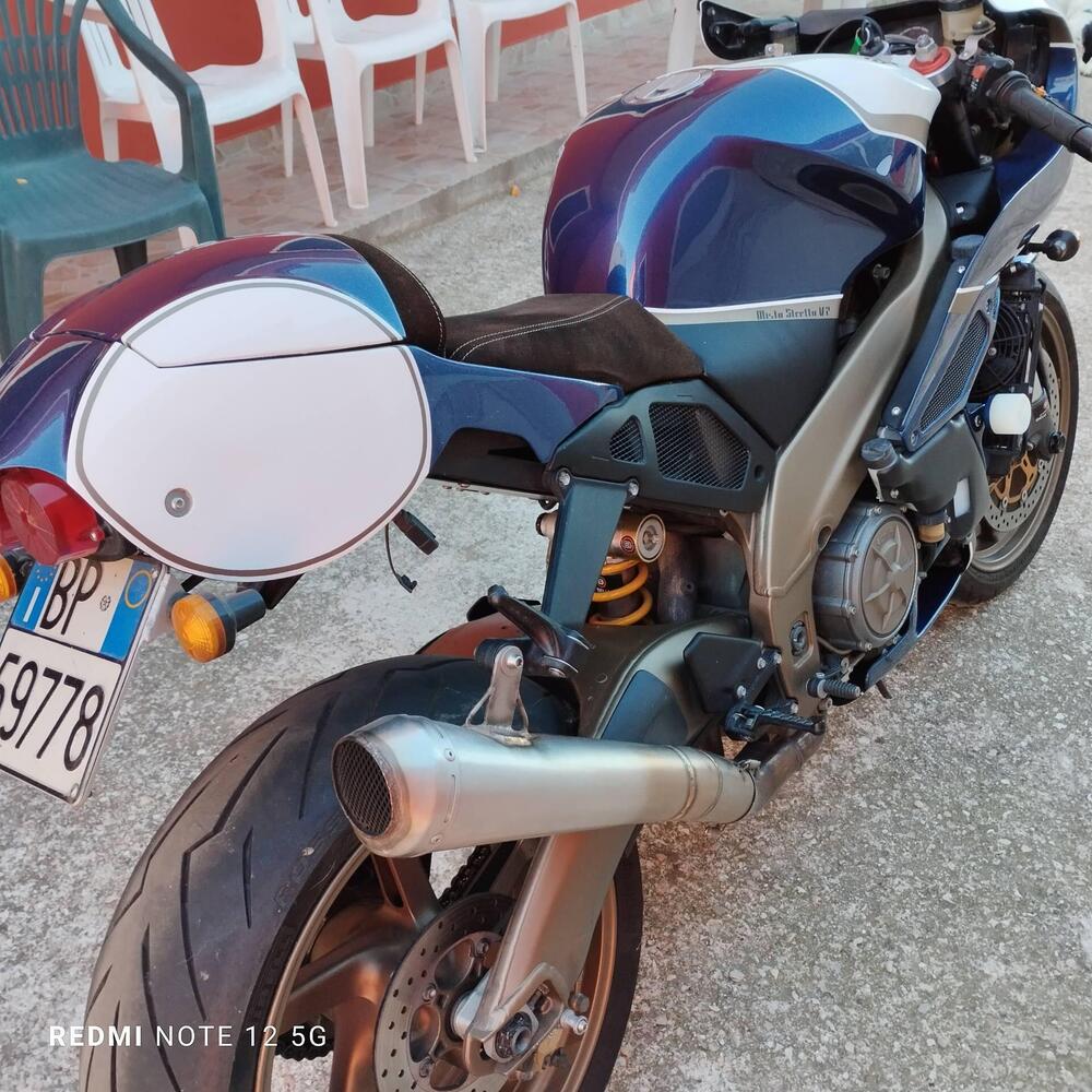 Aprilia Tuono 1000 (2003 - 04) (5)