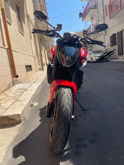 Ducati Monster 937 (2021 - 25) usata