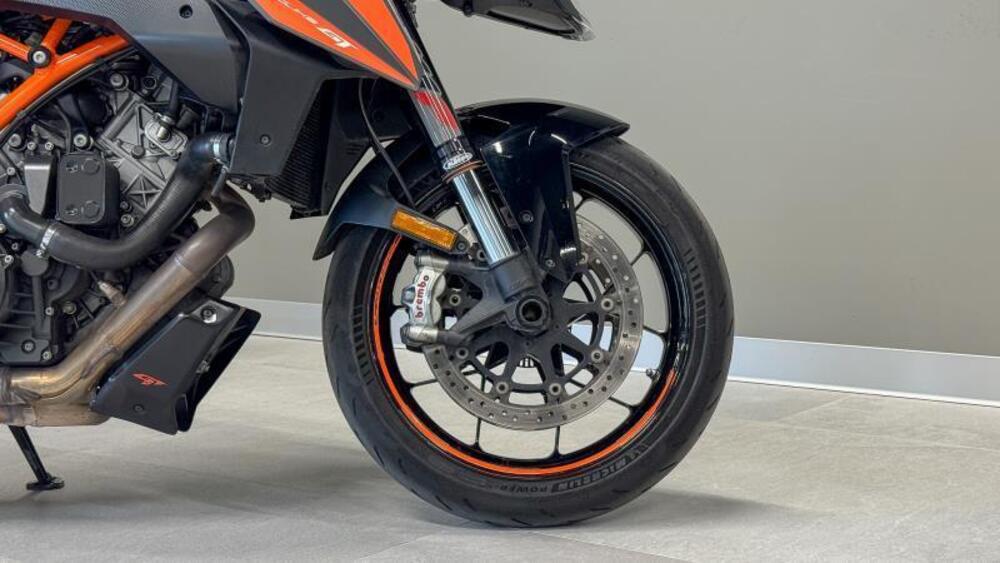 KTM 1290 Super Duke GT ABS (2016 - 18) (9)