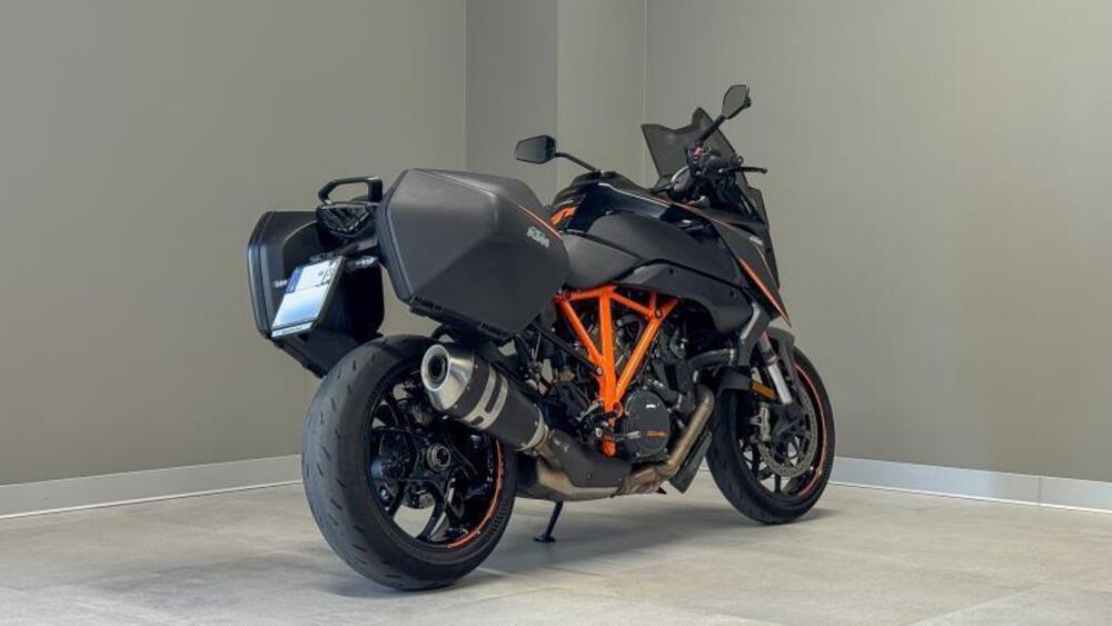 KTM 1290 Super Duke GT ABS (2016 - 18) (12)