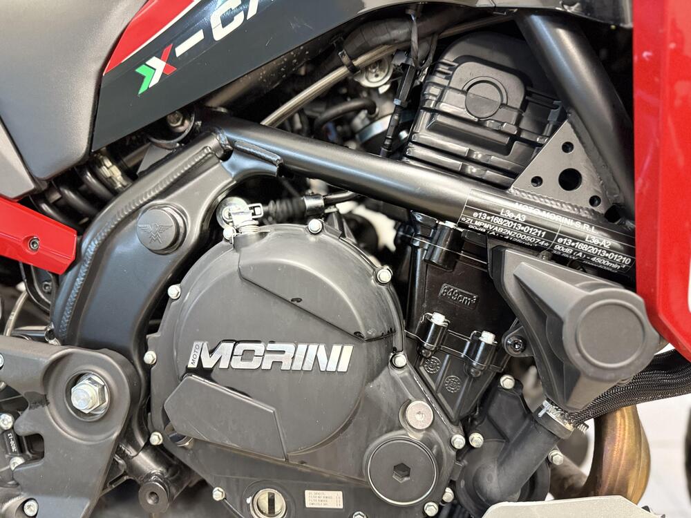 Moto Morini X-Cape 650 Gold Wheels Edition (2022 - 26) (5)