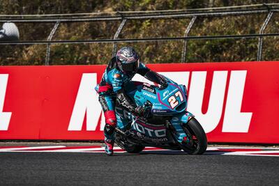 MotoGP 2025. GP del Giappone. Moto2: vittoria di Dani Holgado! Sesto Tony Arbolino, dolorante per l'operazione al braccio destro 