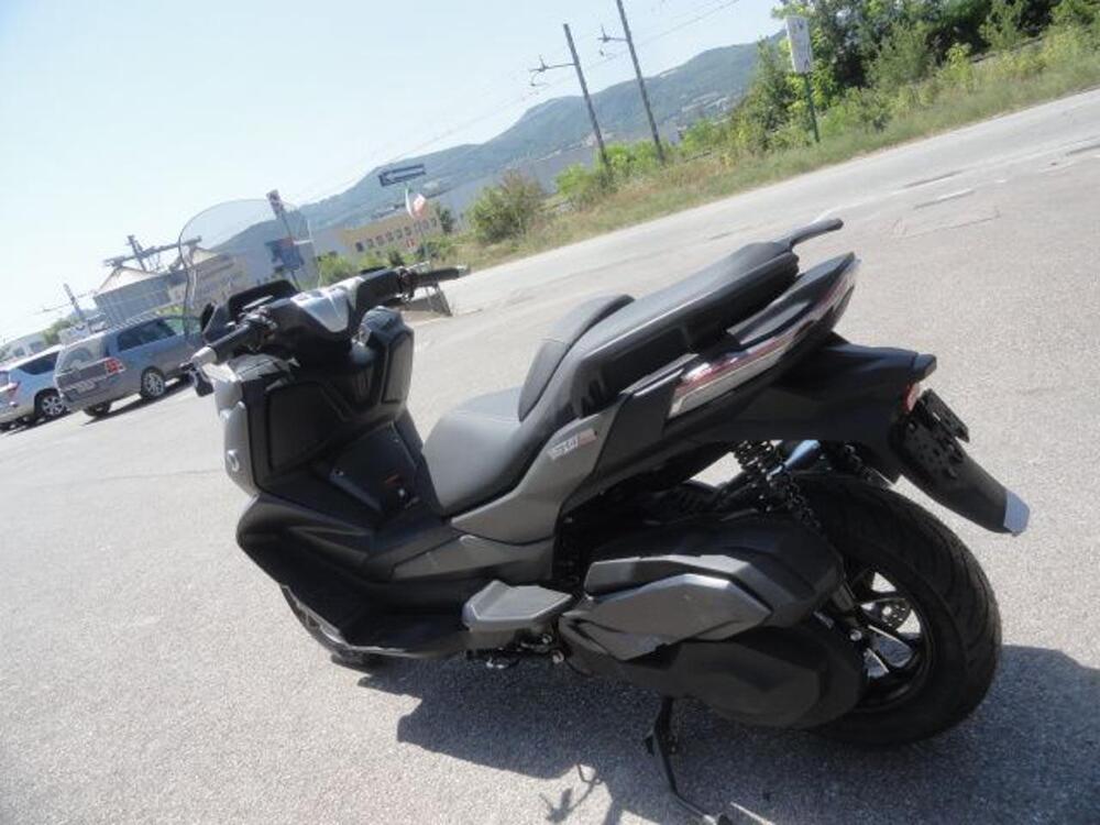 Voge Sfida SR4 MAX (2024 - 25) (7)