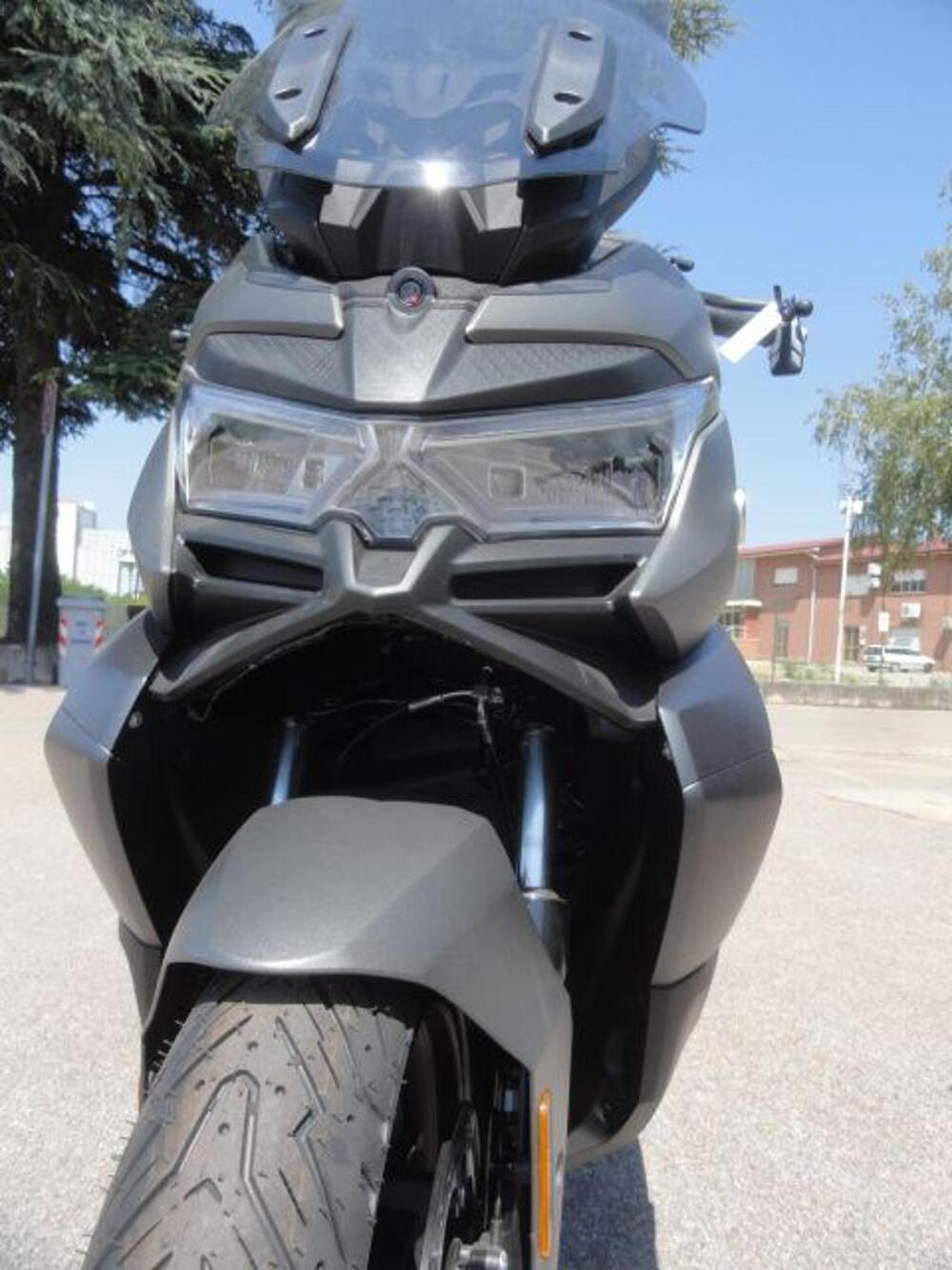 Voge Sfida SR4 MAX (2024 - 25) (3)