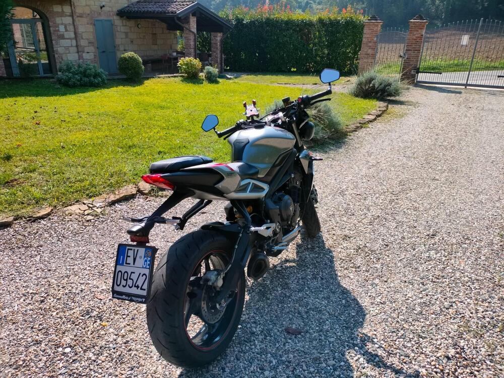 Triumph Street Triple RS (2020 - 22) (3)