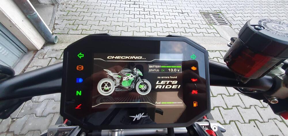 MV Agusta Brutale 1000 RS (2022 - 26) (5)