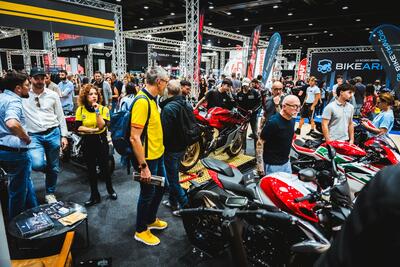 Eternal City Moto Show 2025, solo custom? Maxi enduro, adventure e sportive: il tour dell'Expo [VIDEO]