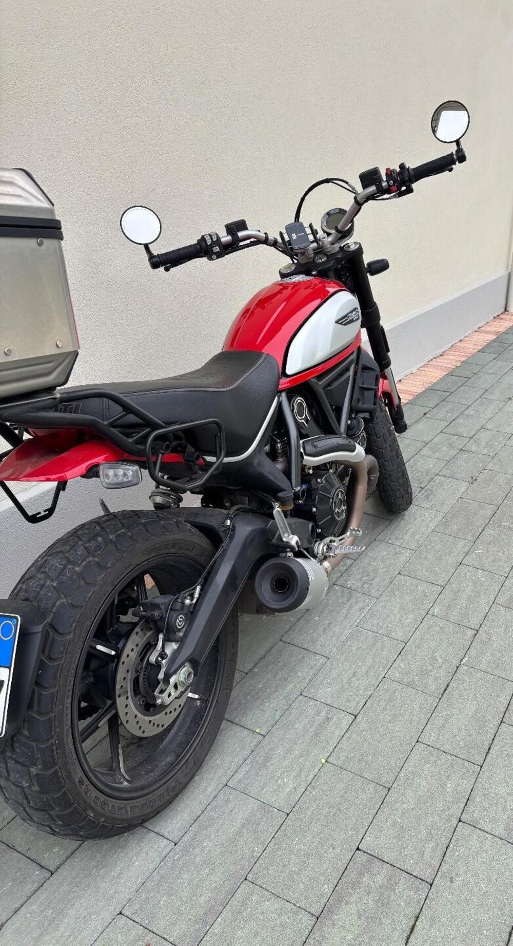 Ducati Scrambler 800 Icon (2021 - 22) (2)