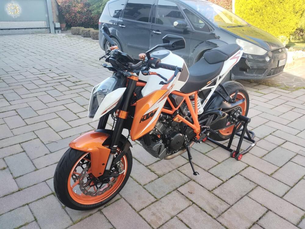 KTM 1290 Super Duke R SE ABS (2016) (7)
