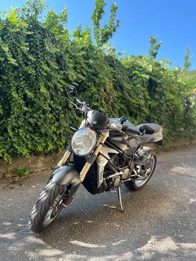 MV Agusta Brutale 750 S (2002 - 06) usata