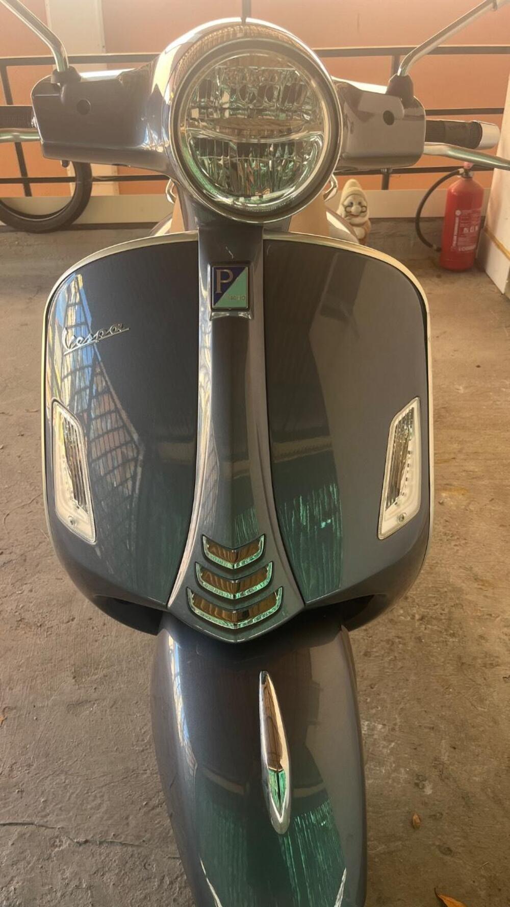 Vespa GTS 300 Hpe (2019) (6)