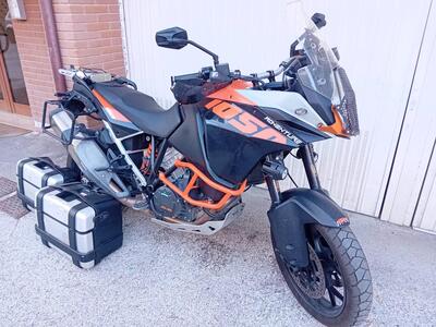 KTM 1050 Adventure (2015 - 16) usata