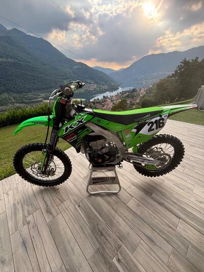 Kawasaki KX 450 F (2022) usata