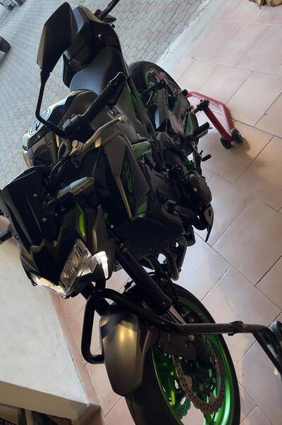 Kawasaki Z 900 (2021 - 24) usata