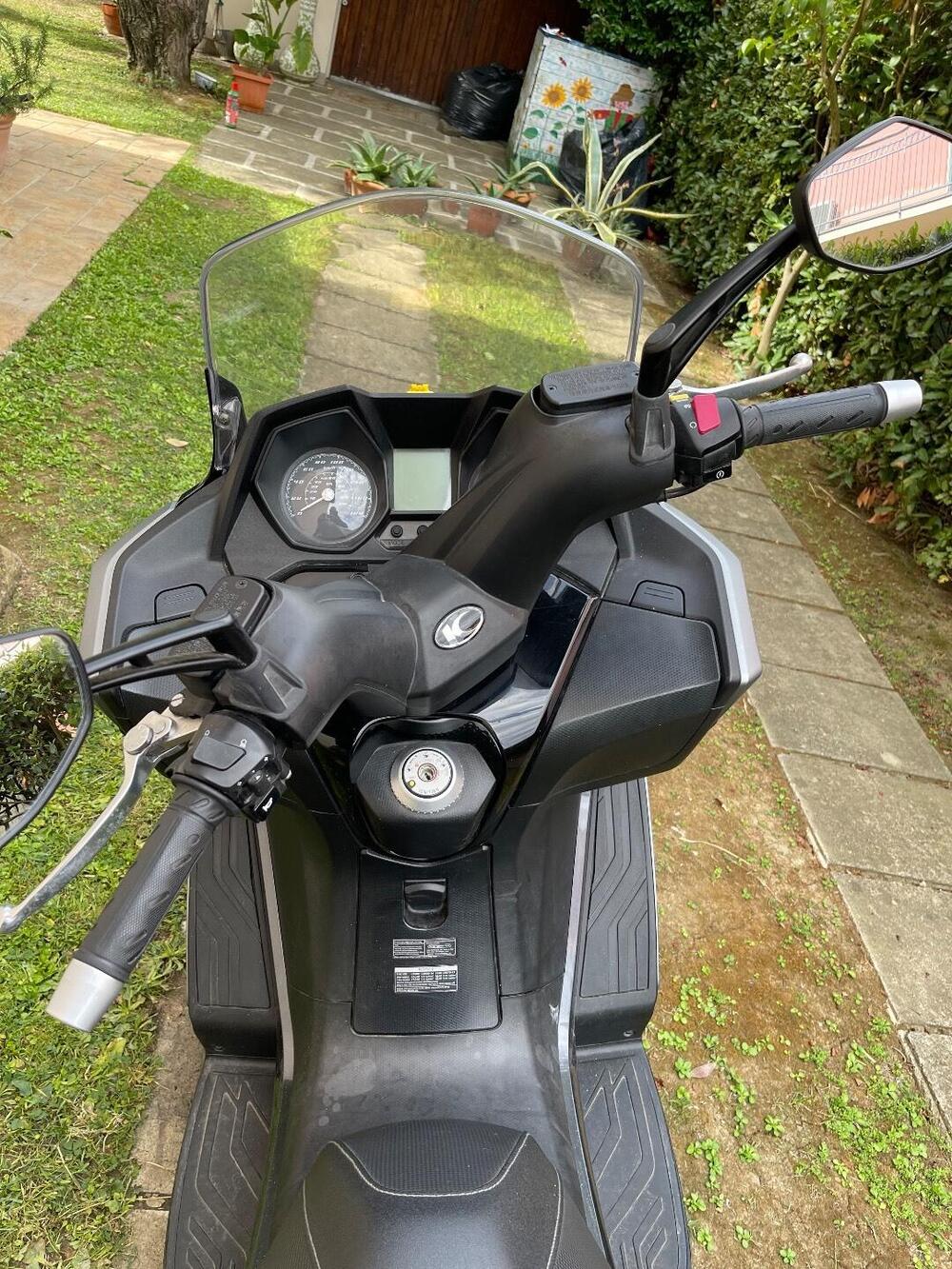 Kymco Downtown 350i ABS (2016 - 20) (4)