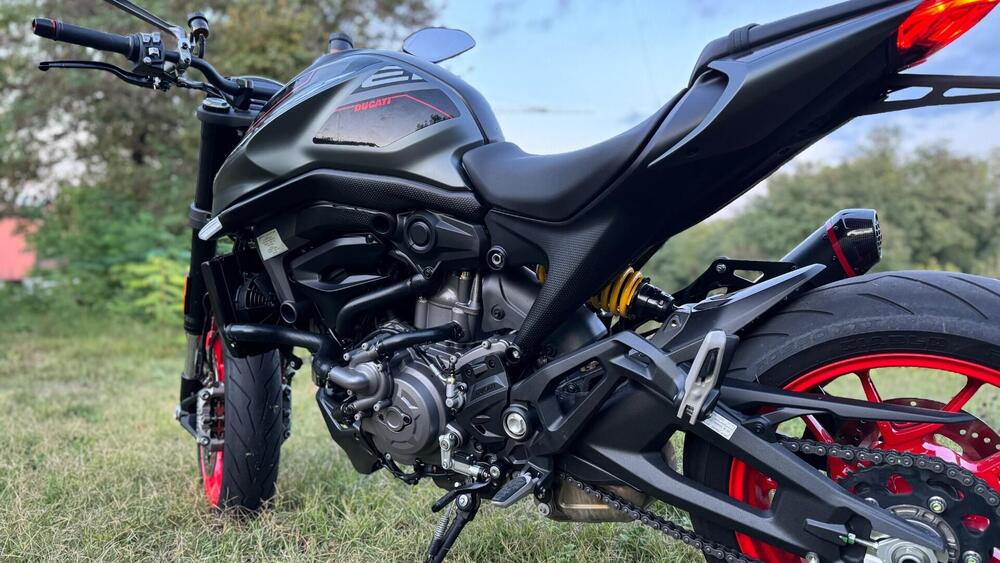 Ducati Monster 937 + (2021 - 25) (6)