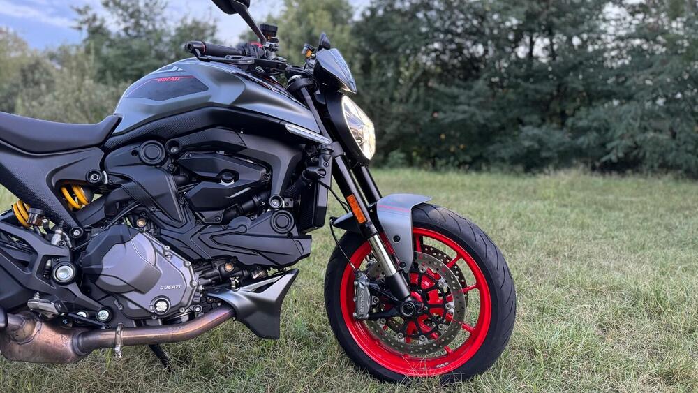 Ducati Monster 937 + (2021 - 25) (5)
