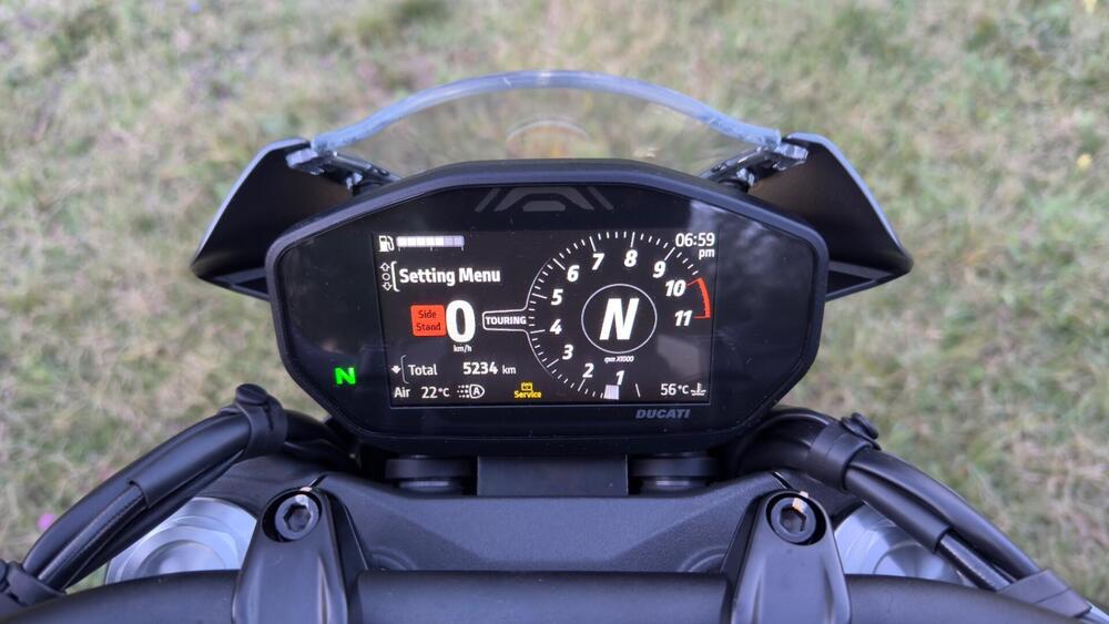 Ducati Monster 937 + (2021 - 25) (9)