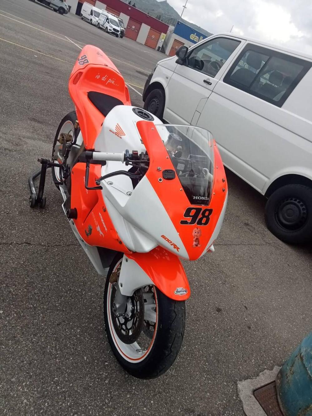 Honda CBR 600 RR (2003 - 04) (3)