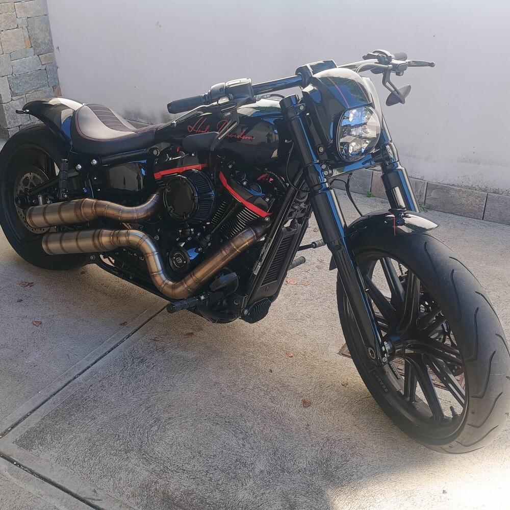 Harley-Davidson Breakout (2021 - 22) (14)