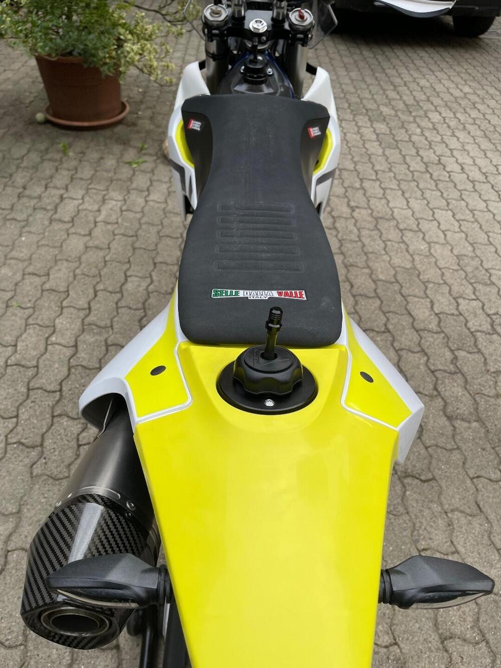 Husqvarna 701 Enduro (2023 - 25) (12)