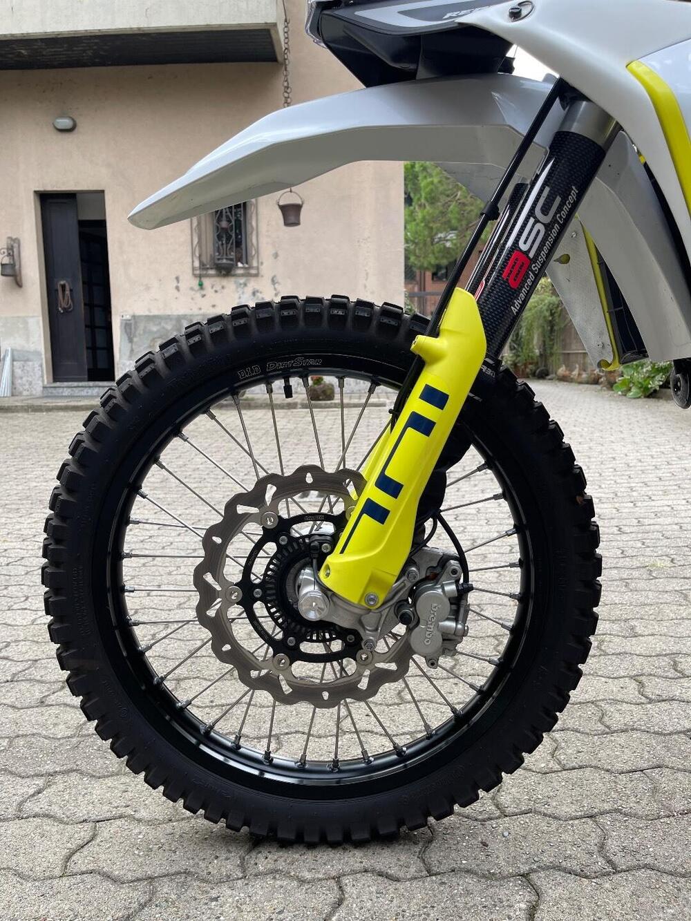 Husqvarna 701 Enduro (2023 - 25) (14)