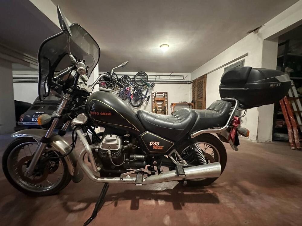 Moto Guzzi V35 Florida (7)