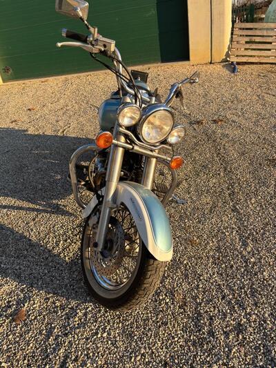 Yamaha XVS 650 Drag Star A Classic (1998 - 06) usata