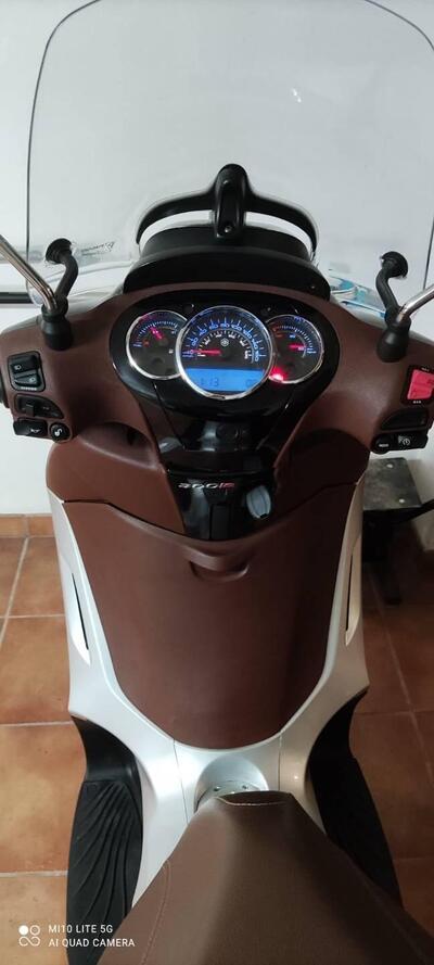 Piaggio Beverly 300 i.e. (2010 - 16) usata