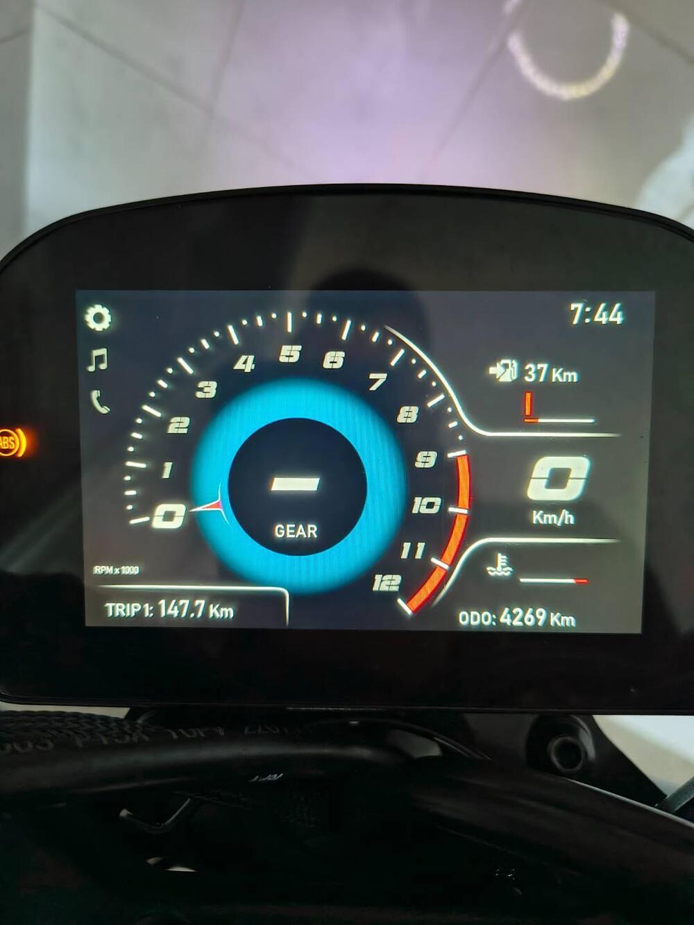 Moto Morini SEIEMMEZZO STR (2022 - 25) (13)