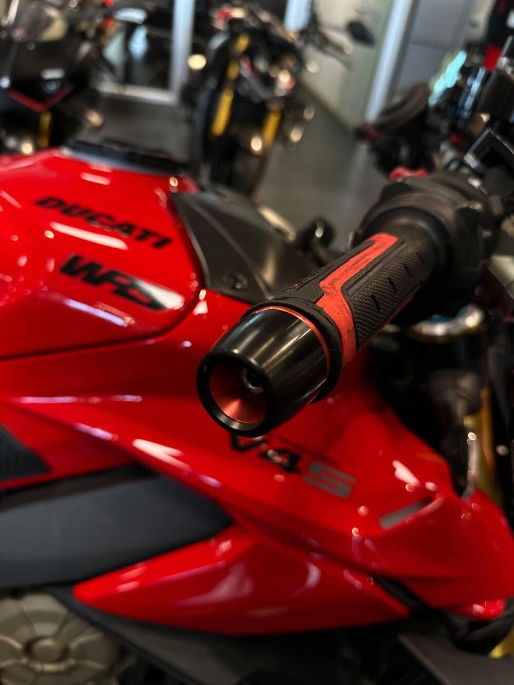 Ducati Streetfighter V4 S (2023 - 24) (11)