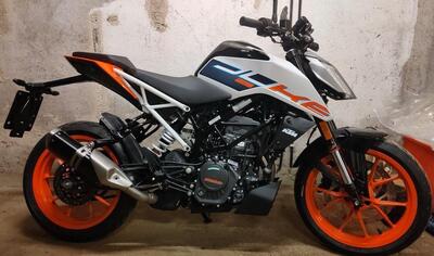 KTM 125 Duke (2021 - 23) usata