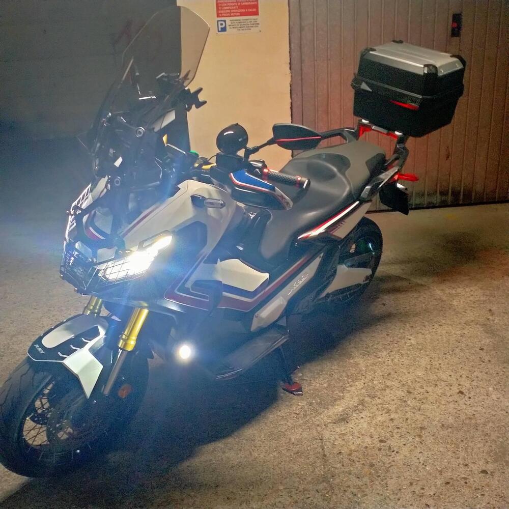 Honda X-ADV 750 (2017) (4)