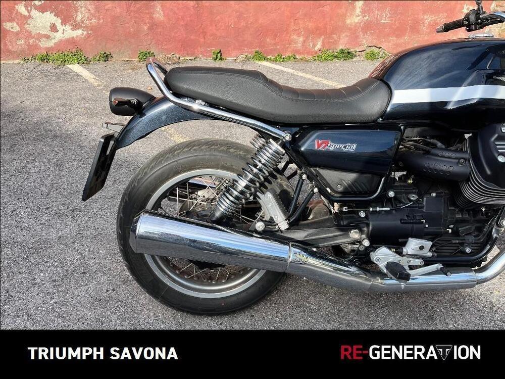 Moto Guzzi V7 850 Stone Special Abs (2021) (11)
