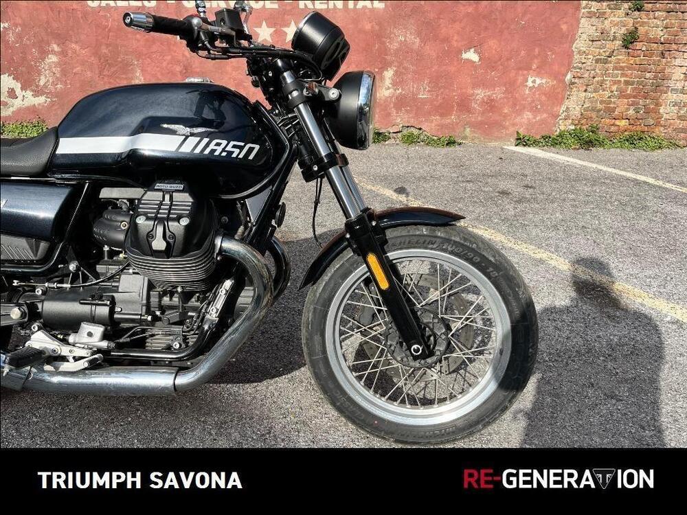 Moto Guzzi V7 850 Stone Special Abs (2021) (13)