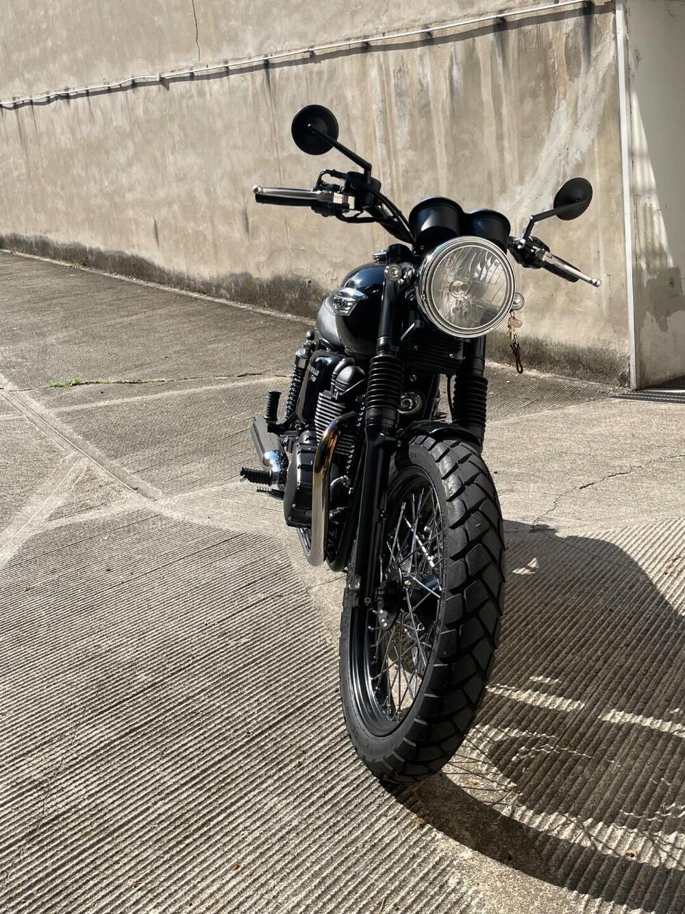 Triumph Bonneville T100 (2008 - 16) (2)