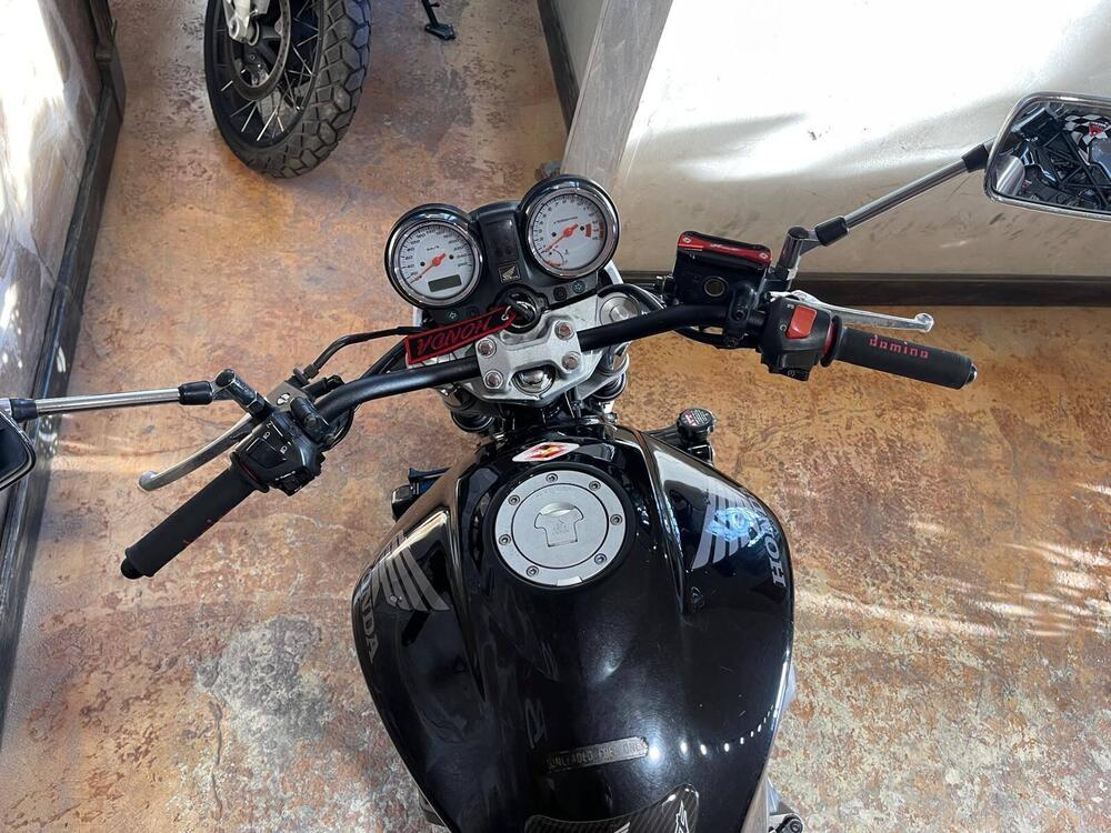 Honda Hornet 600 (2003 - 04) (15)