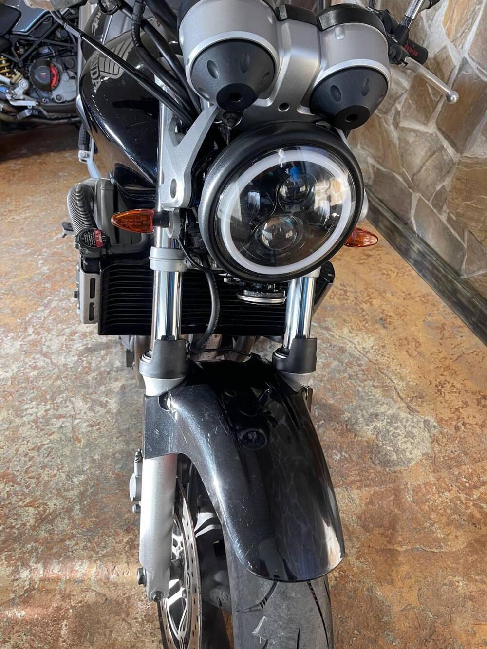 Honda Hornet 600 (2003 - 04) (19)