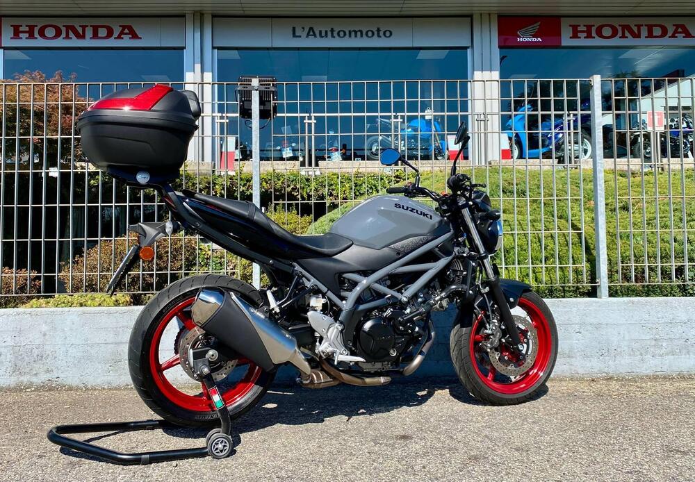 Suzuki SV650 (2021 - 24) (5)