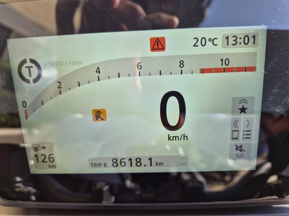 Honda ADV 350 Special Edition (2025 - 26) (5)