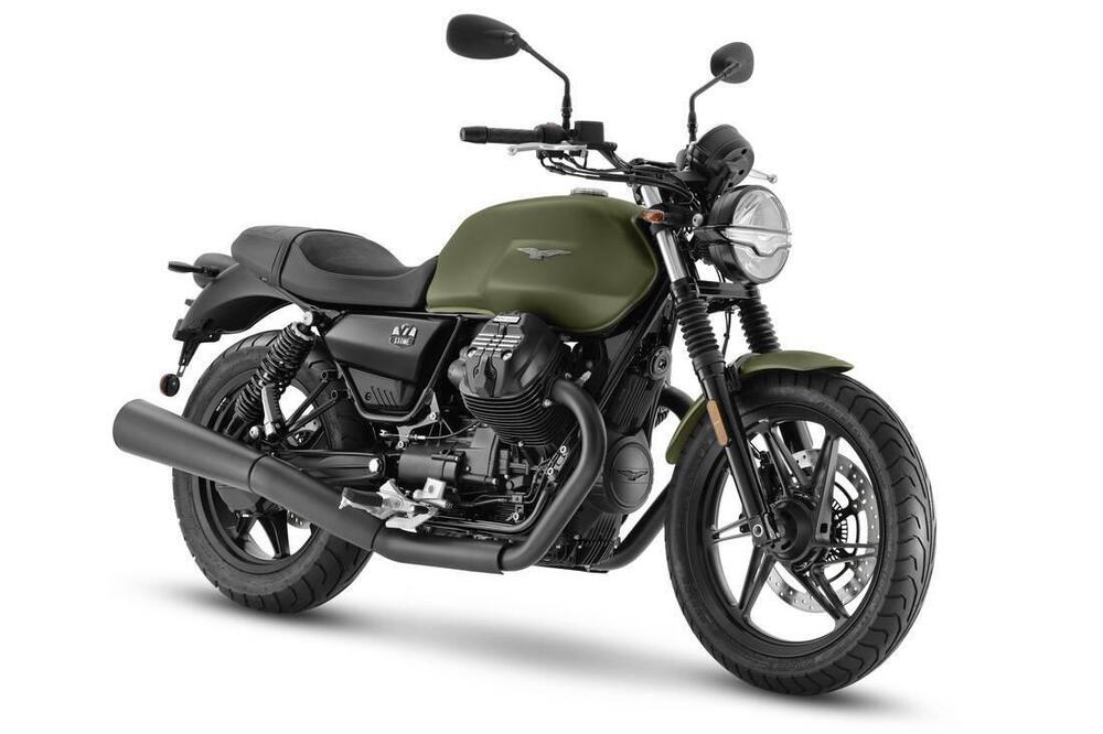 Moto Guzzi V7 Stone (2025 - 26)