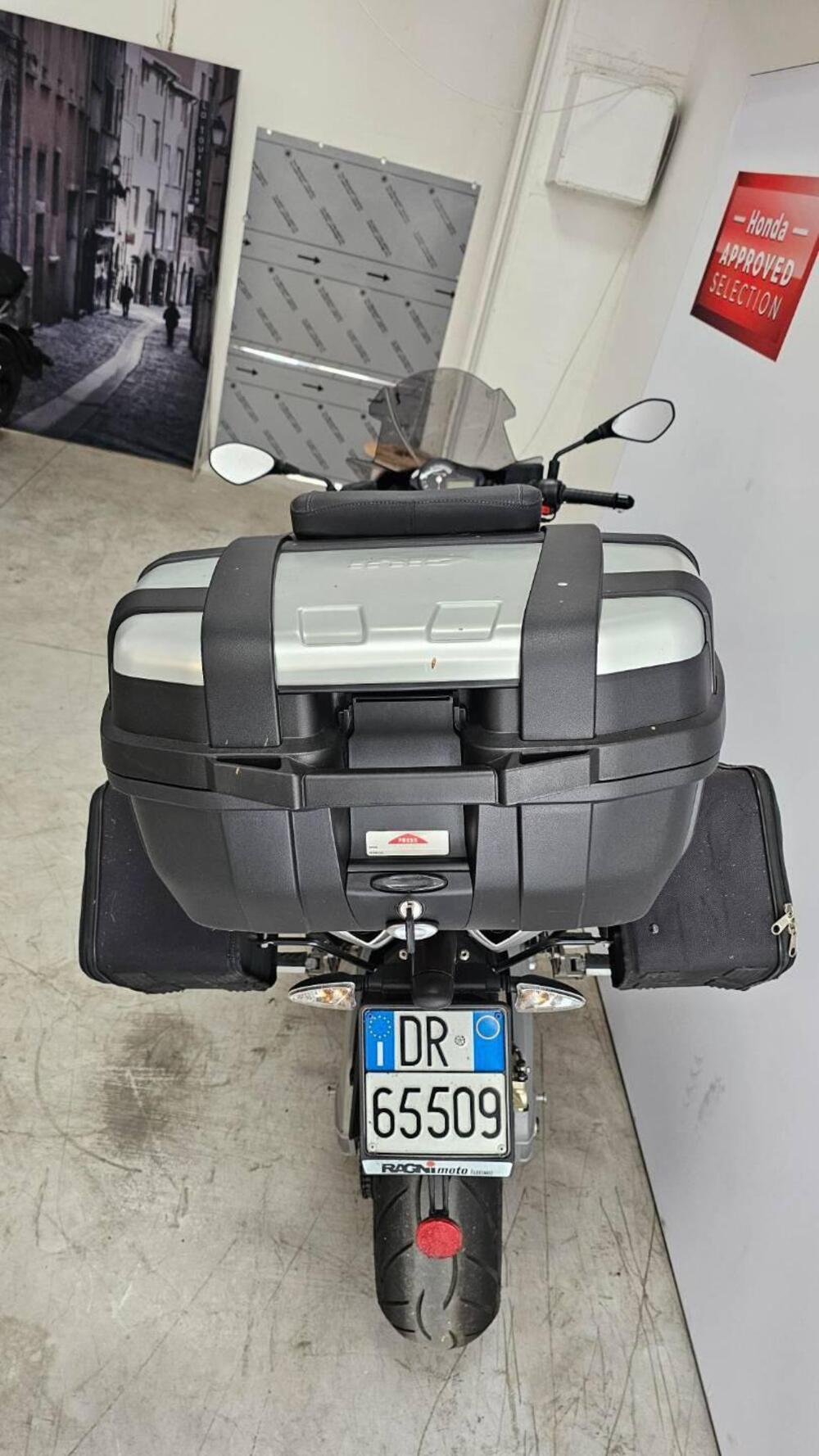 Aprilia Shiver 750 GT (2009 - 11) (4)
