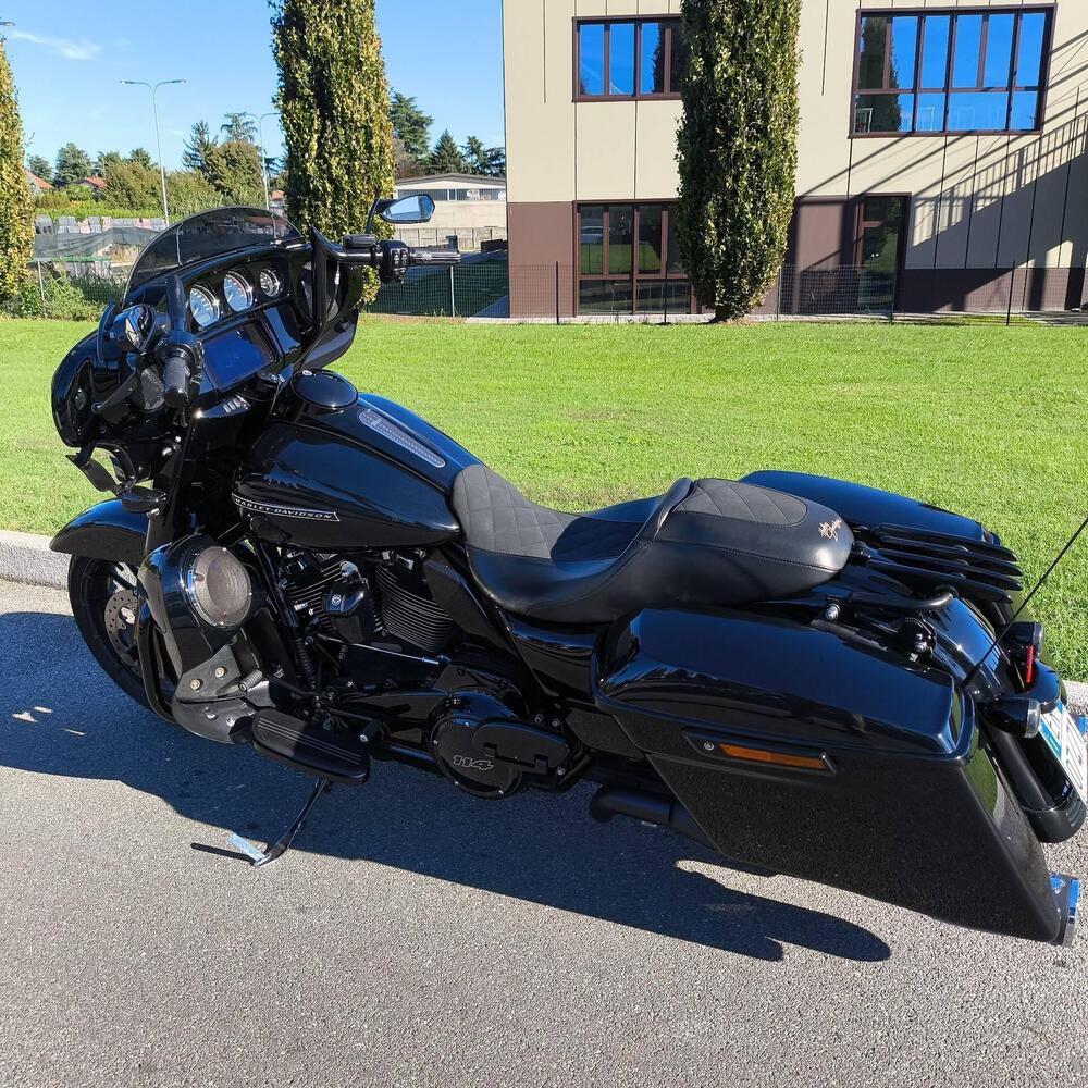 Harley-Davidson 114 Street Glide Special (2019 - 20) - FLHXS