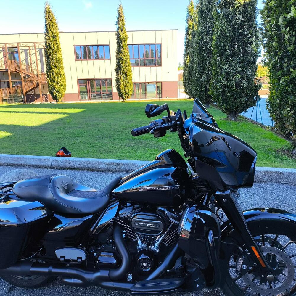 Harley-Davidson 114 Street Glide Special (2019 - 20) - FLHXS (14)